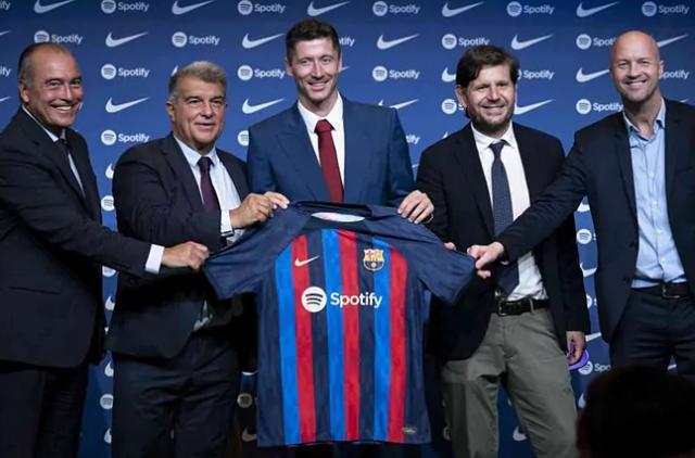 开云-【夜读】大巴黎有意拉什福德OR续约抬价罢了？