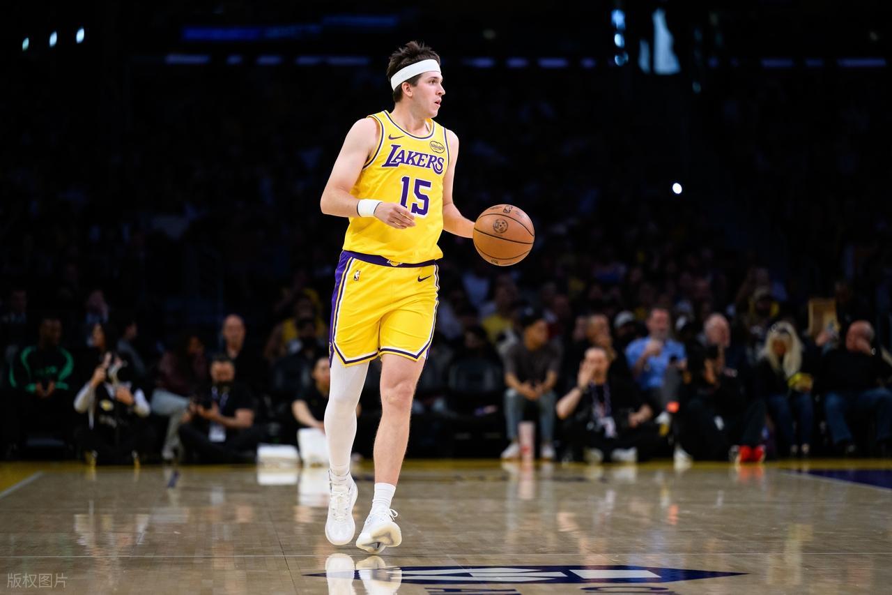 开云体育下载-逆天绝杀！东契奇30+11+13！詹姆斯玩命了，约基奇空砍24+16+14+5